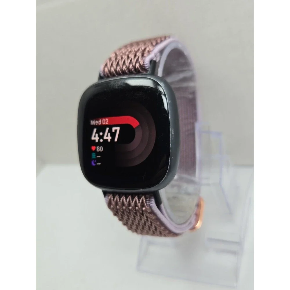 Fitbit Versa 4 GPS Smartwatch Heart Rate Sleep Activity Tracker NFC - No Charger